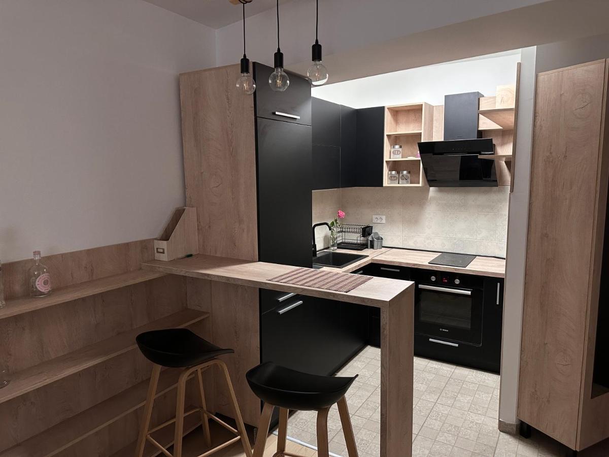 סקופיה Dow Apartments - Luxury 13Th Floor, Parking מראה חיצוני תמונה